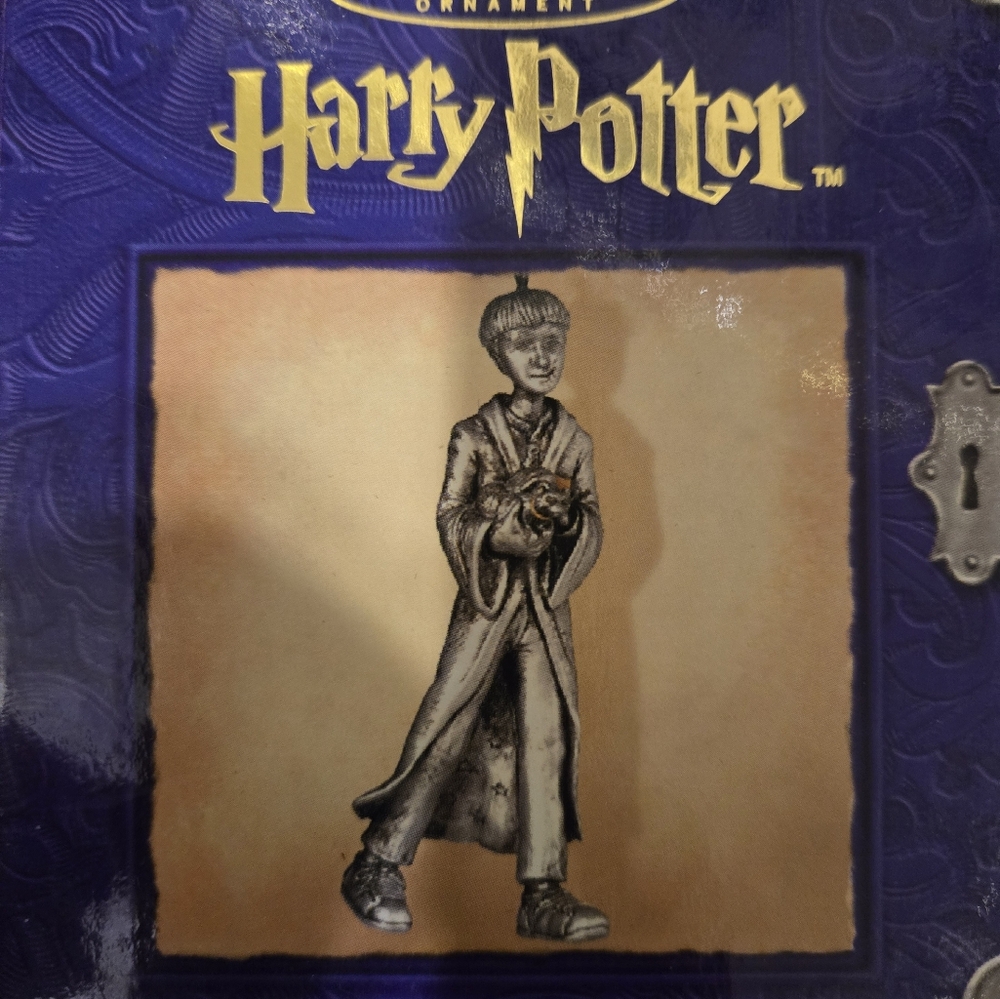 Hallmark pewter ornament ron weasley 2001